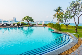 Ellington Eaton Square Amenities - Senior Citizens Area